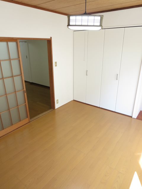 成城橋ハウス ベッドルーム